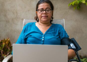 Does Online Therapy Work for Seniors?