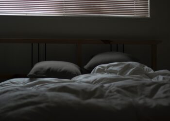 Learning about sleep with Robyn Woidtke, Editor-in-Chief of Sleep World Magazine