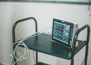 A Quiet Revolution in the Margin: How Device Partnerships Are Rewiring Postoperative Monitoring